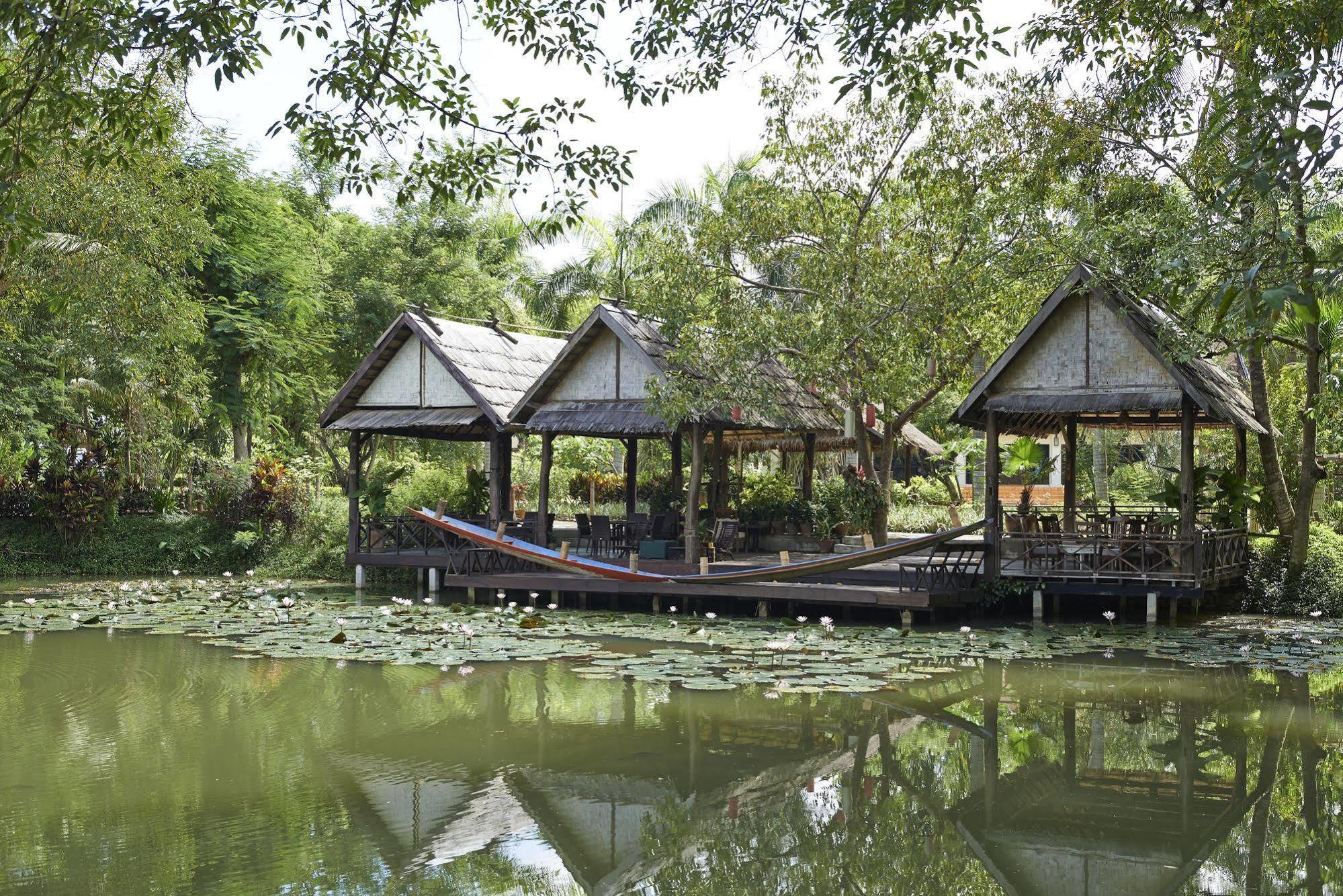 Santi Resort & Spa Luang Prabang Exterior foto
